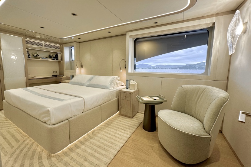 poltrona-artigianale-yacht-my-solafide